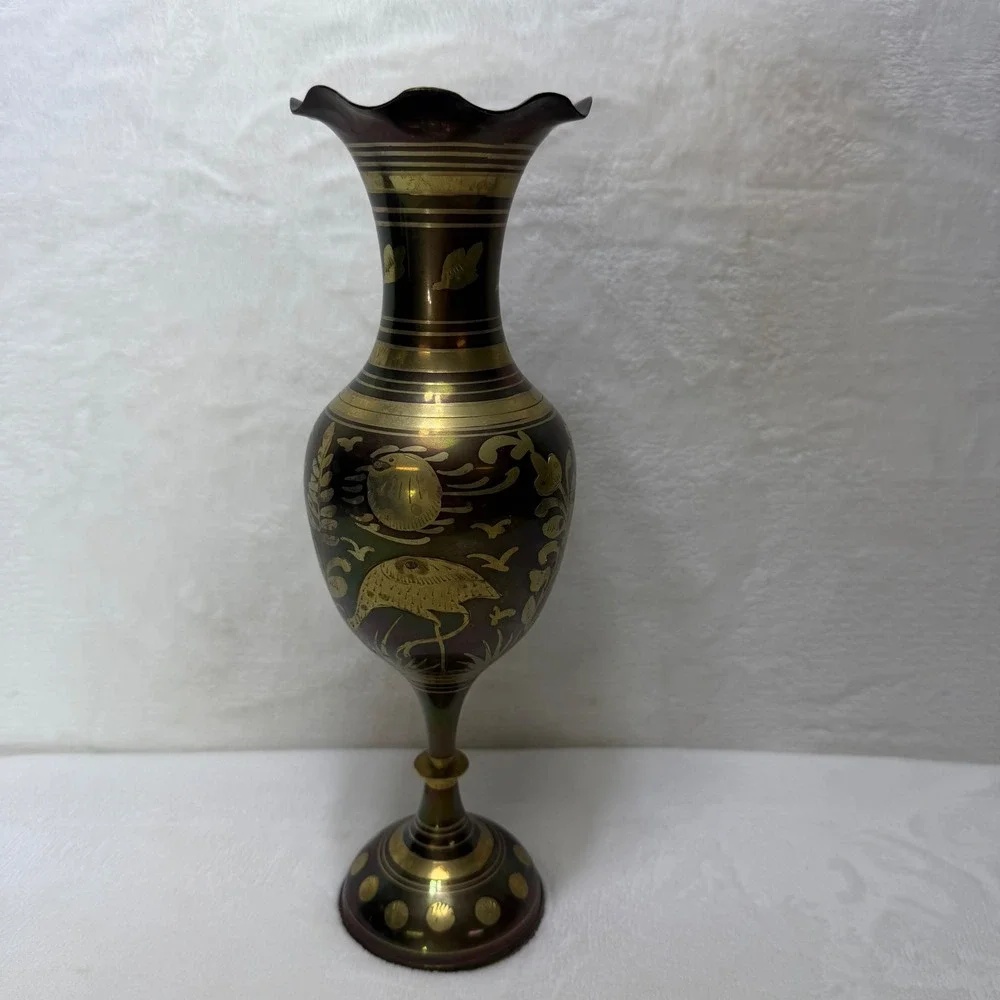 VTG Iridescent Brass Vase Etched Heron Floral Scalloped Rim Pedestal‎ 12 inch